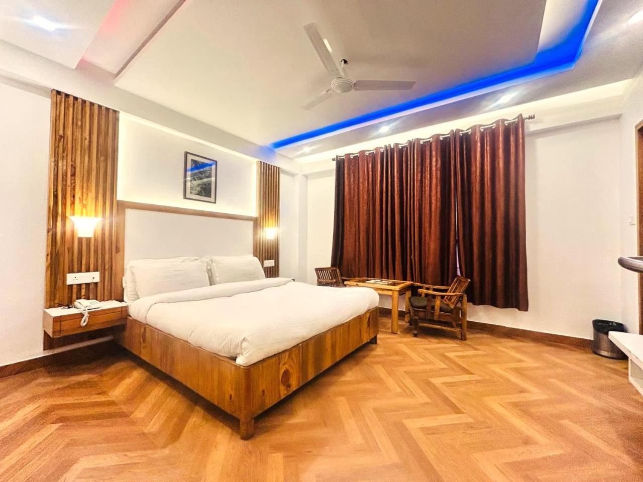 Queens Hill By Edge Mussoorie Exterior photo